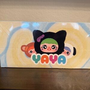 YAYA Mischievous brand new sealed case set of 8 blind box